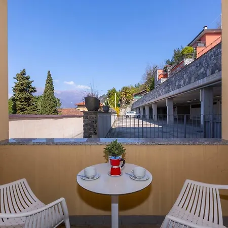 Appartement Fiumelatte Sleeps 4 Wifi T802387 *